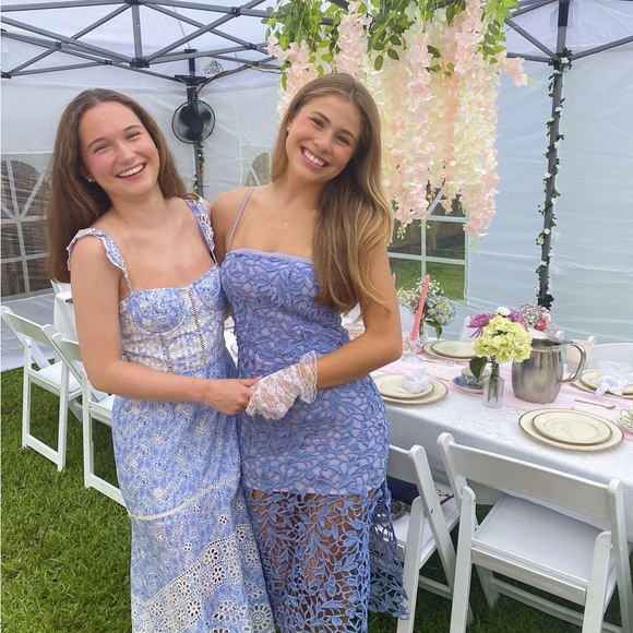 Fallon NBD lace dress with adjustable straps - Picture 9 of 9